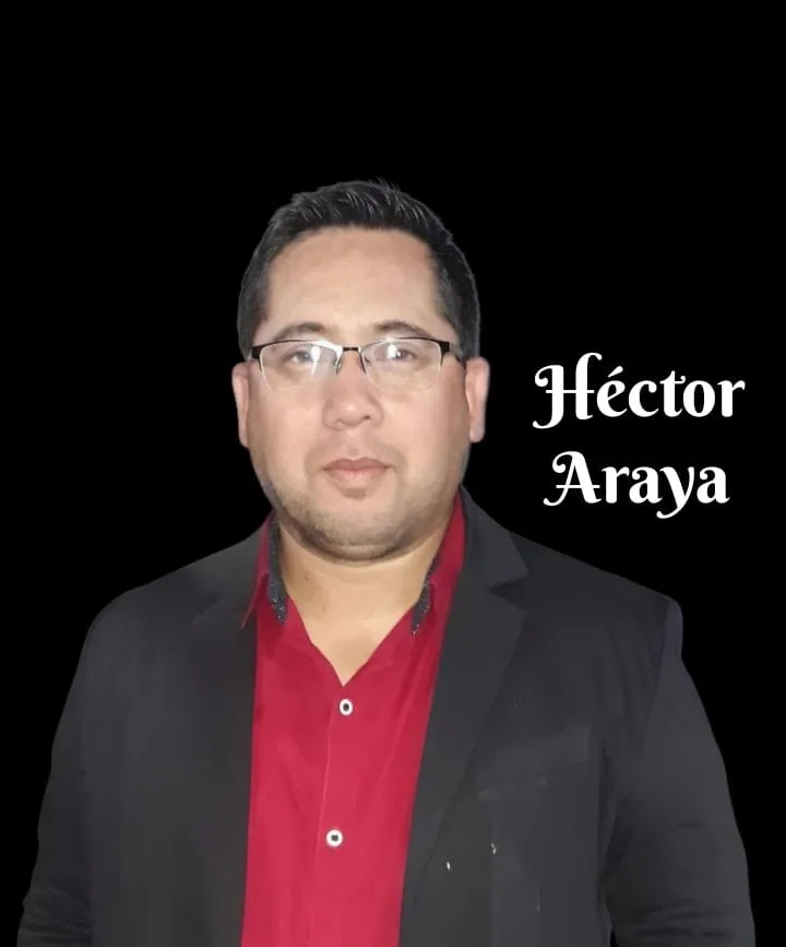 Julio Héctor Araya - Vocalista y Guitarrista de AmiKanto